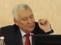Глава Анапы на планерном совещании поручил восстановить отводные каналы