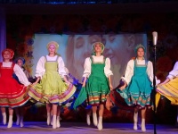 В ДК с. Юровка прошёл концерт посвященный международному Дню матери